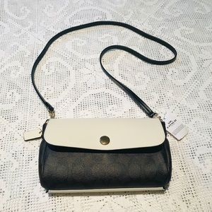 Coach double side option crossbody/Clutches bag